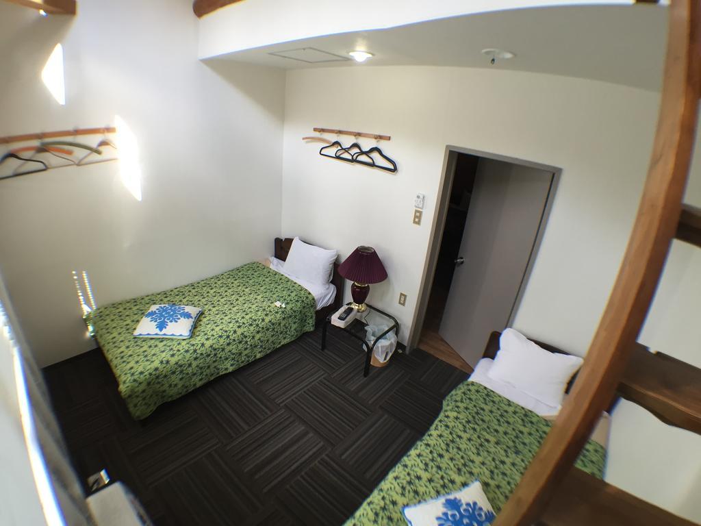 Pension Fryingpan Niseko Exterior photo